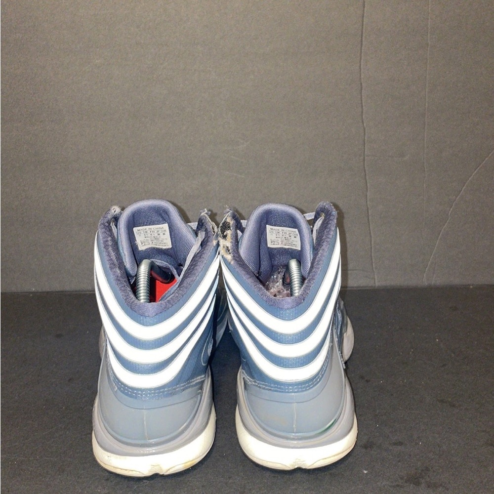 Adidas - Picture 3 of 6